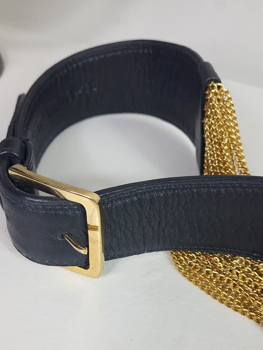 B-Low the Belt stylish black
